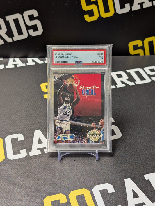 1992 SKYBOX #382 SHAQUILLE O'NEAL ROOKIE RC PSA 7